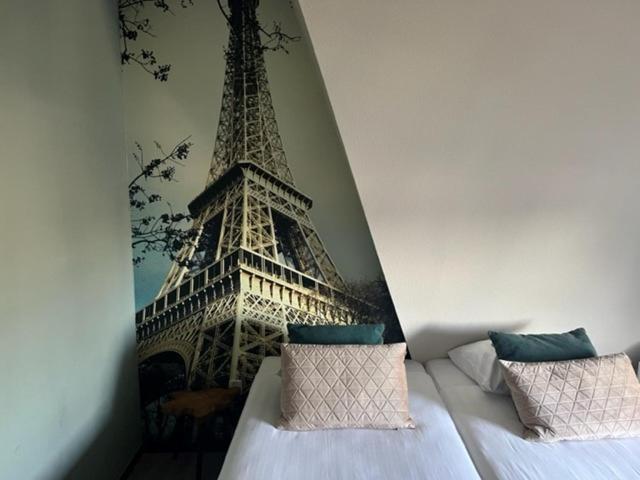 Boutique Hotel De Valk Valkenswaard Luaran gambar